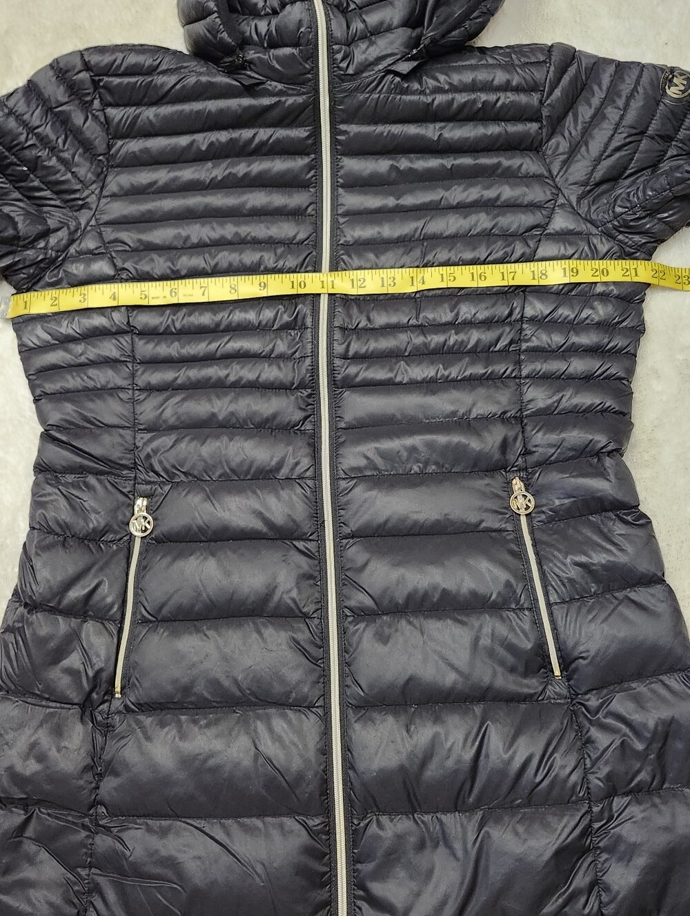 • Michael Michael Kors Black Lightweight Packable Down Puffer Hooded Jacket L - Picture 8 of 11